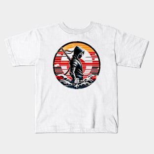 Vintage Ninja Warrior T-Shirt: Stealthy Retro Style Tee Kids T-Shirt